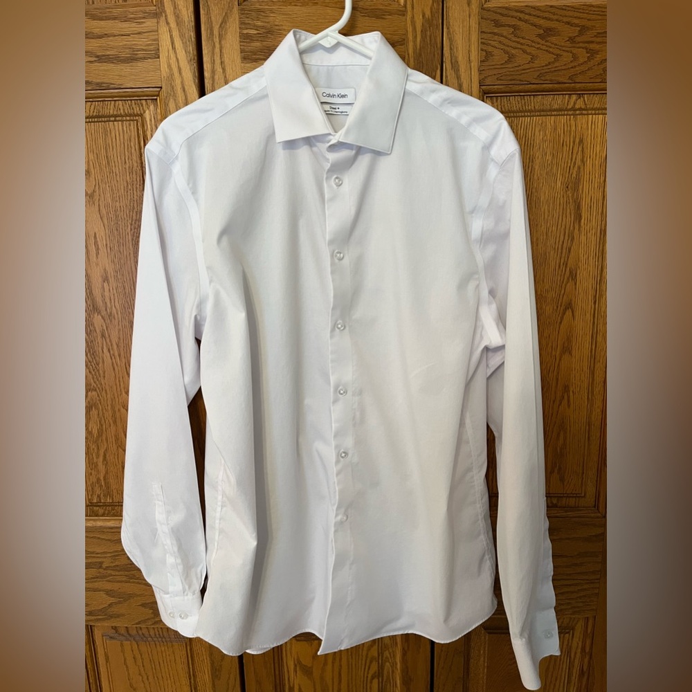 Calvin Klein Men's White Long-Sleeve Dress Shirt